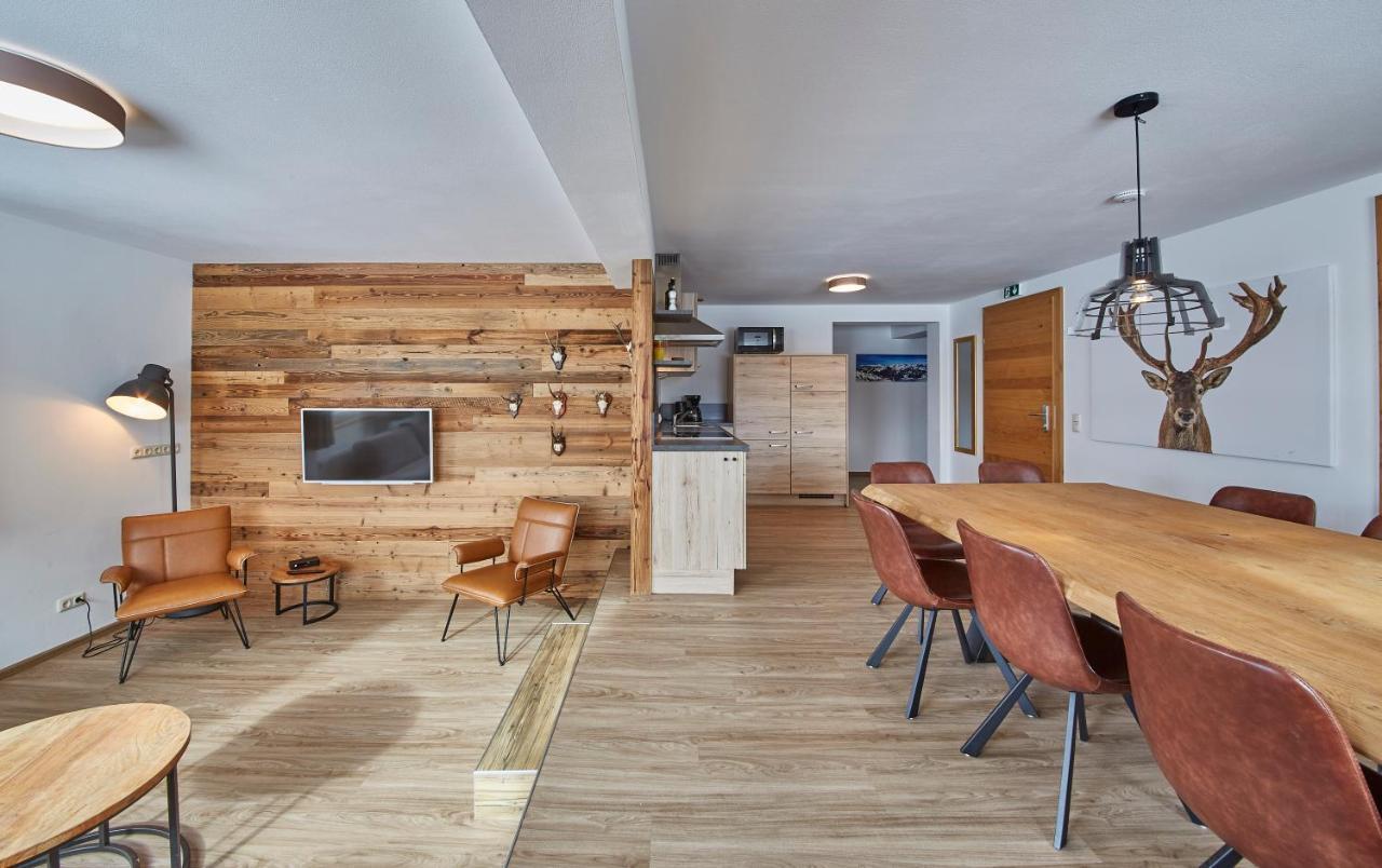 Glemm Lodge Apartments - Joker Card Im Sommer Inklusive Saalbach-Hinterglemm Exterior foto